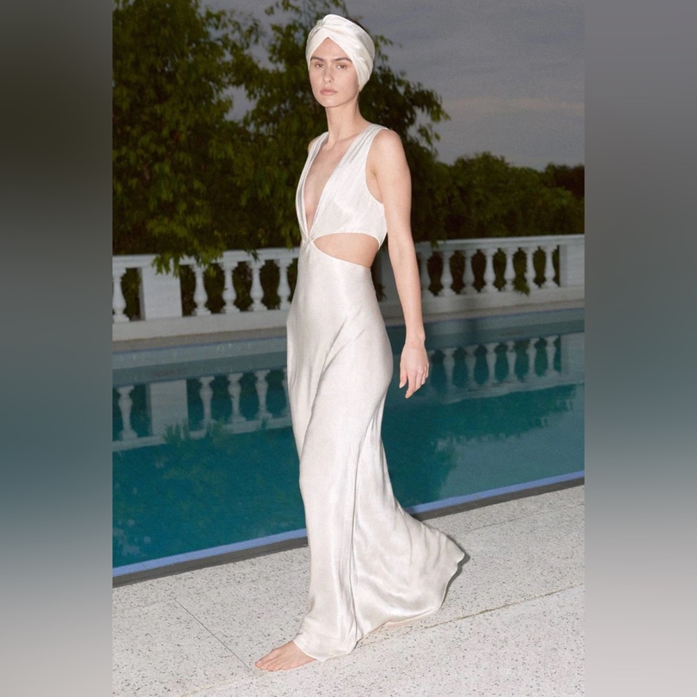Shona joy La Lune Plunged Cut Out Maxi Dress - Cream size US 2 - BNWT